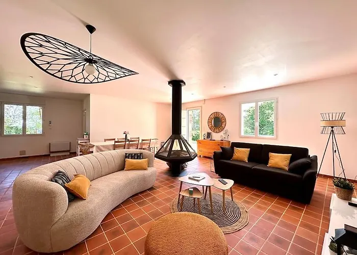 Maison Avec Piscine Ferienhaus Caro (Pyrenees-Atlantiques)